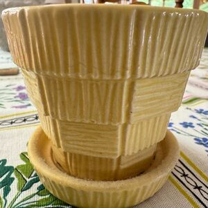 Vintage McCoy Flowerpot